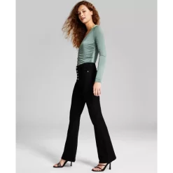 New 👏 And Now This 👩 Women's Square-Neck Long-Sleeve Keyhole Top White ❤️