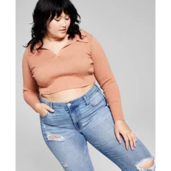 Brand new 🤩 And Now This Trendy Plus Size Mock-Neck Bodysuit Chocolate Brown 😍