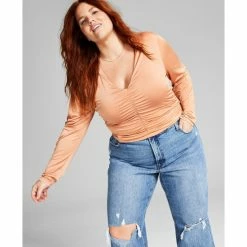 Hot Sale 😍 And Now This Plus Size Ruched V-Neck Top Matte Blush 🔥